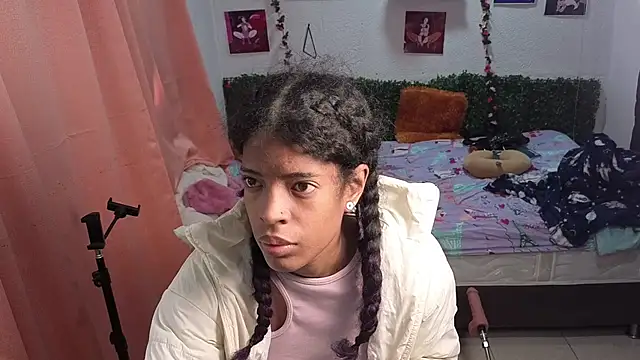 thianahorny online show from 07.06.26