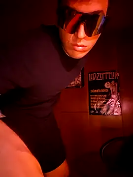 Kaeell online show from 10.15.25