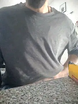 Snapshot of Juicydick420-xxx chatting on 01.14.26 Juicydick420-xxx online show from 01.14.26