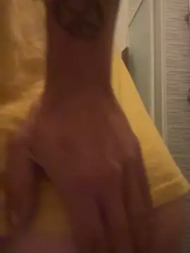 Snapshot of Theanimals chatting on 10.20.25 Theanimals online show from 10.20.25