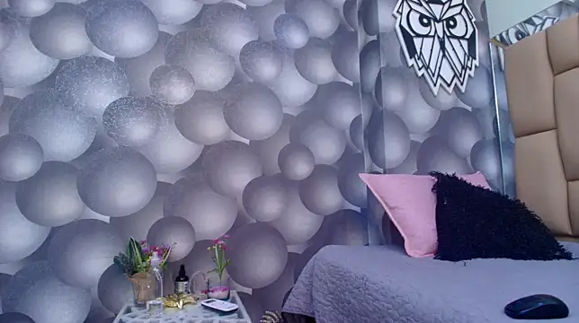 hannah teehn online show from 10.15.25