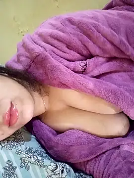 Snapshot of arab_dam chatting on 12.21.25 arab dam online show from 12.21.25