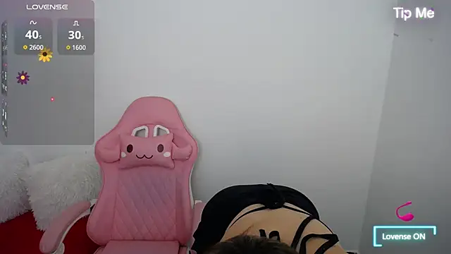 Isabella wish1 online show from 10.10.25