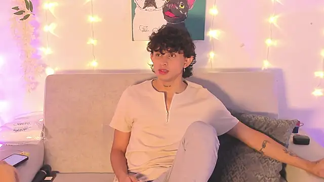 Snapshot of lua_boy chatting on 03.15.26 lua boy online show from 03.15.26