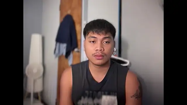 Snapshot of LuisitoJuancho55 chatting on 11.27.25 LuisitoJuancho55 online show from 11.27.25