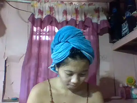 Snapshot of Baby_girl0516 chatting on 10.24.25 Baby girl0516 online show from 10.24.25