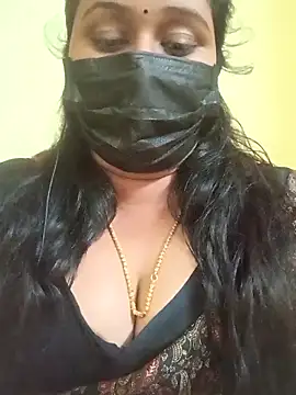 Snapshot of tamil-mala23 chatting on 02.20.26 tamil-mala23 online show from 02.20.26