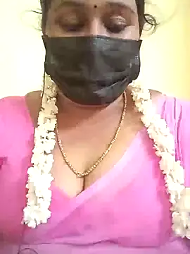 Snapshot of tamil-mala23 chatting on 02.27.26 tamil-mala23 online show from 02.27.26