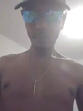 Snapshot of Picamacia20 chatting on 11.19.25 Picamacia20 online show from 11.19.25