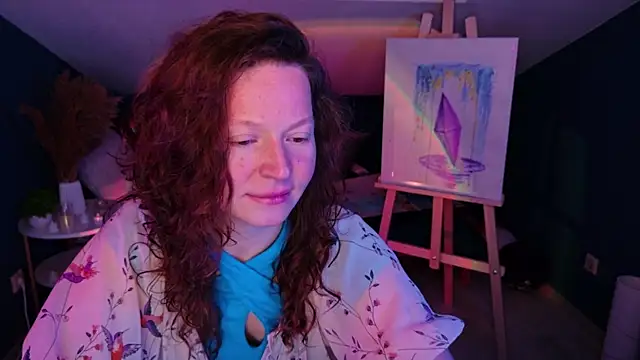 Snapshot of AuroraBorealis__ chatting on 11.11.25 AuroraBorealis online show from 11.11.25