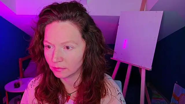 Snapshot of AuroraBorealis__ chatting on 12.04.25 AuroraBorealis online show from 12.04.25