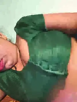 Snapshot of Ekta_bhabhi99 chatting on 07.17.26 Ekta bhabhi99 online show from 07.17.26