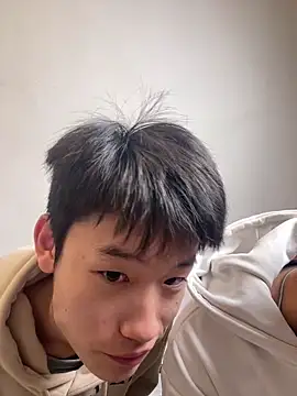 Snapshot of KK-cuteboy chatting on 11.05.25 KK-cuteboy online show from 11.05.25