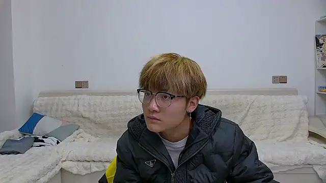 Snapshot of KK-cuteboy chatting on 02.21.26 KK-cuteboy online show from 02.21.26