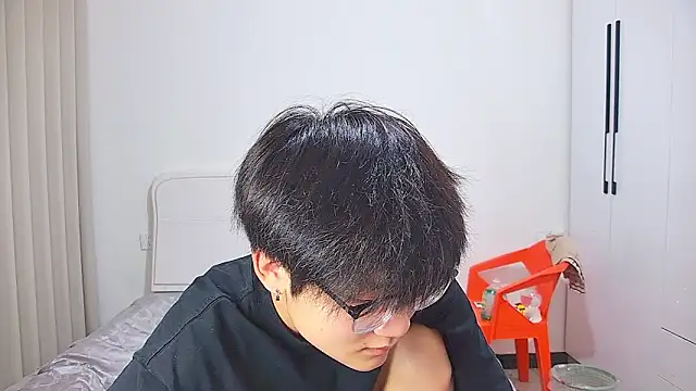 KK-cuteboy online show from 05.28.26