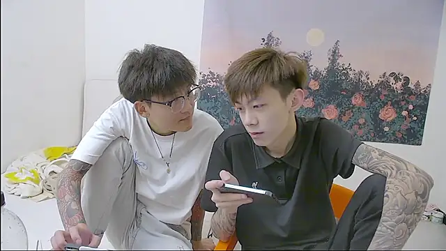 KK-cuteboy online show from 07.23.26