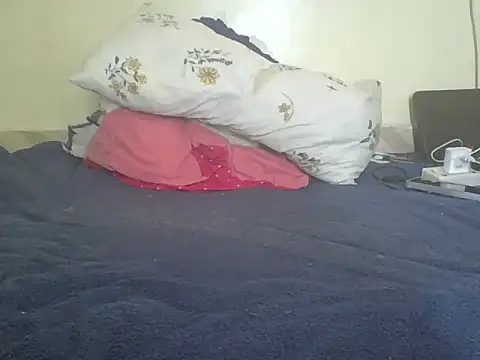 pink1000 online show from 11.29.25