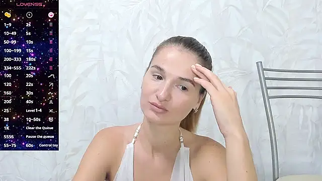 Chrissie Ruby online show from 10.20.25