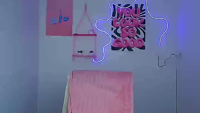 Rosie Rosee online show from 02.08.26