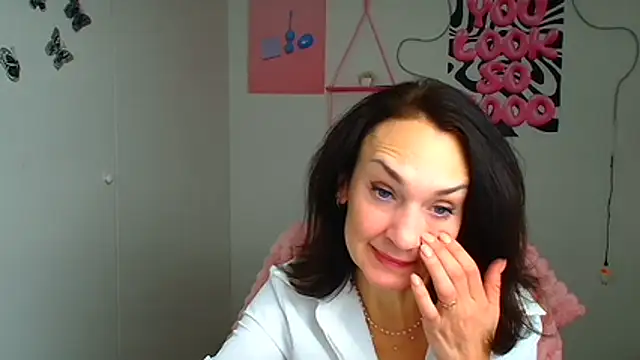 Rosie Rosee online show from 02.15.26