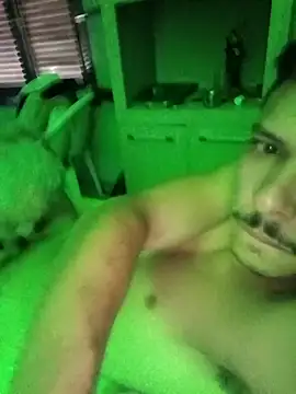 Snapshot of EleRohde chatting on 03.29.26 EleRohde online show from 03.29.26