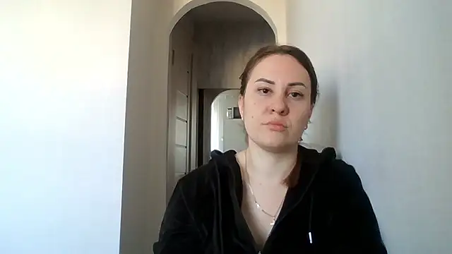 MeadowEyes online show from 04.15.26