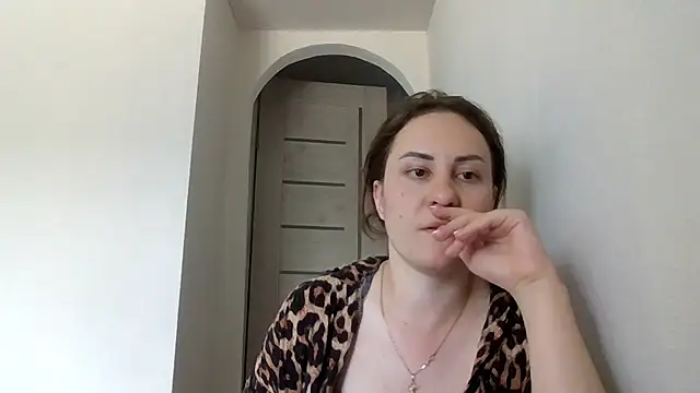 MeadowEyes online show from 07.14.26