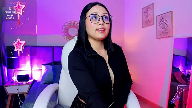 Snapshot of Tammy_Carterr_ chatting on 11.04.25 Tammy Carterr online show from 11.04.25