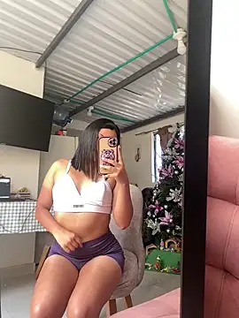 Snapshot of Tammy_Carterr_ chatting on 12.16.25 Tammy Carterr online show from 12.16.25