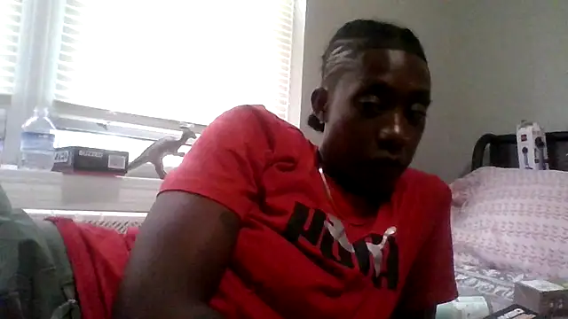 Snapshot of dezzidavill chatting on 07.17.26 dezzidavill online show from 07.17.26