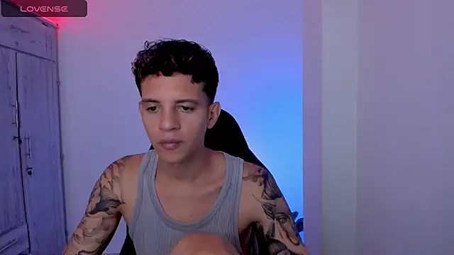 tylernova online show from 04.25.26