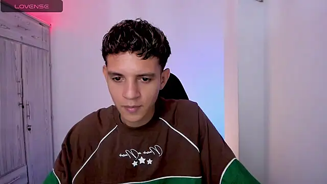tylernova online show from 04.27.26