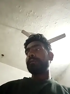 Snapshot of ShowedWringer chatting on 04.02.26 ShowedWringer online show from 04.02.26