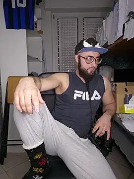 Snapshot of BeppeRagnar chatting on 03.25.26 BeppeRagnar online show from 03.25.26