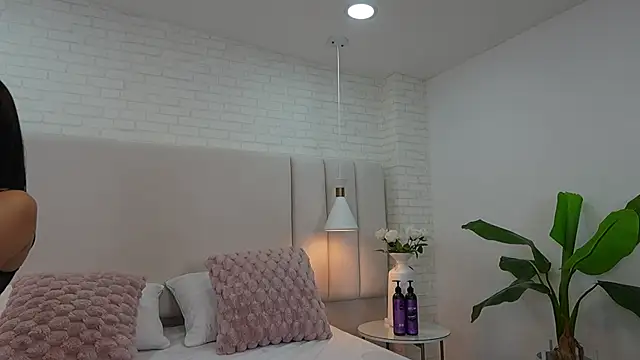 nina gb online show from 05.30.26