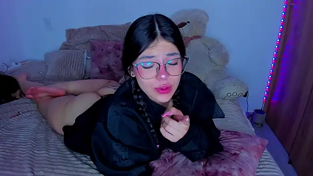 Snapshot of majo_gallego chatting on 01.13.26 majo gallego online show from 01.13.26