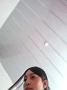   Lorelain   online show from 10.25.25