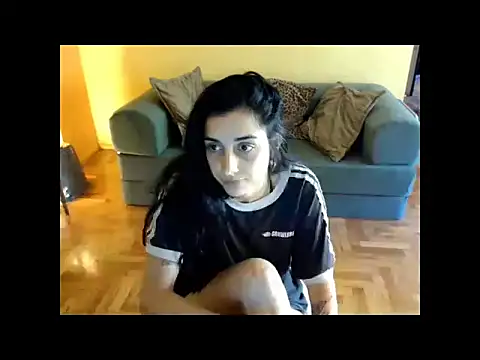 Snapshot of callmevictoria chatting on 11.05.25 callmevictoria online show from 11.05.25