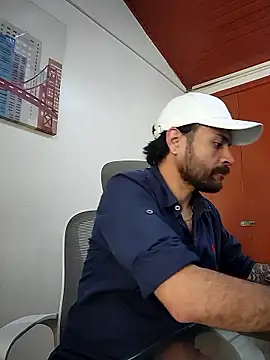 Snapshot of Nateskp_1 chatting on 01.11.26 Nateskp 1 online show from 01.11.26