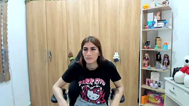Pride couple online show from 06.04.26