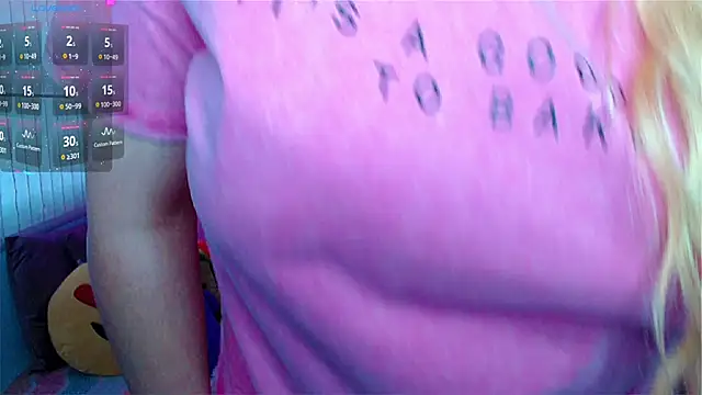 EllieMoonX online show from 04.30.26