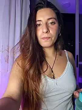 Meganthomson online show from 04.29.26