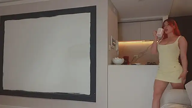 AbrilColls  online show from 10.18.25