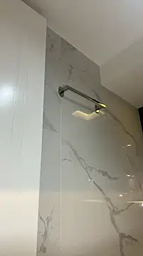 AbrilColls  online show from 11.01.25