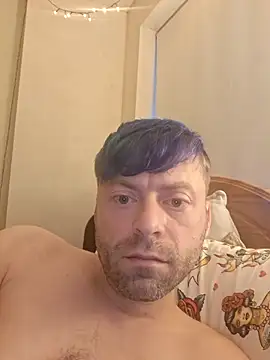 Snapshot of DelayedAnalog720 chatting on 11.13.25 DelayedAnalog720 online show from 11.13.25