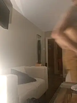 Snapshot of DelayedAnalog720 chatting on 02.05.26 DelayedAnalog720 online show from 02.05.26