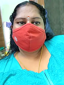 Snapshot of sweetrevathi chatting on 10.10.25 sweetrevathi online show from 10.10.25