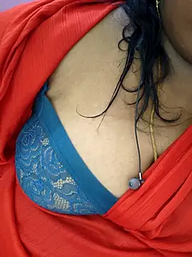 Snapshot of sweetrevathi chatting on 10.20.25 sweetrevathi online show from 10.20.25