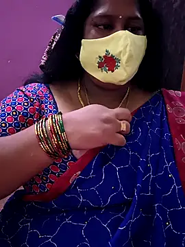 Snapshot of sweetrevathi chatting on 10.22.25 sweetrevathi online show from 10.22.25