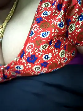 Snapshot of sweetrevathi chatting on 10.22.25 sweetrevathi online show from 10.22.25